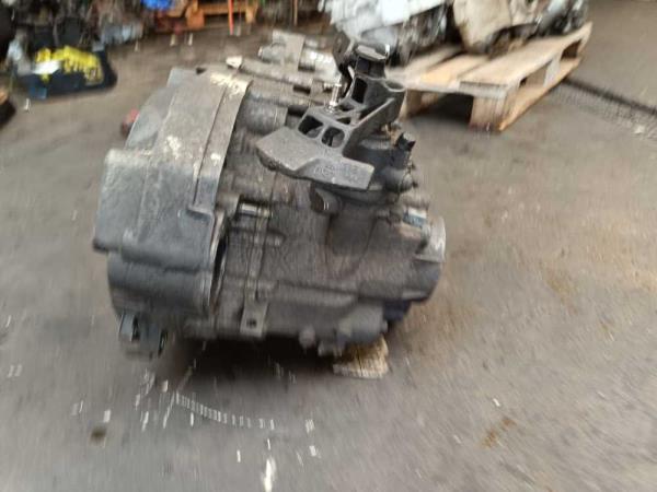 BOITE DE VITESSE VW TRANSPORTER T5 / MULTIVAN / CARAVELLE  2.5TDI CODE: KCQ - Vue 5